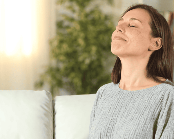 8 HABITUDES SIMPLES POUR APAISER VOTRE STRESS AU QUOTIDIEN